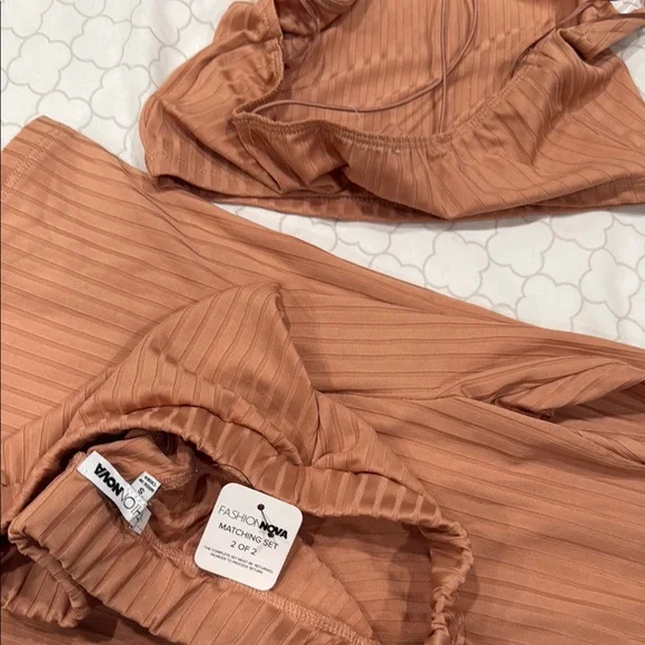 Rust Ribbed Two-Piece Set - Picture 2 of 2
